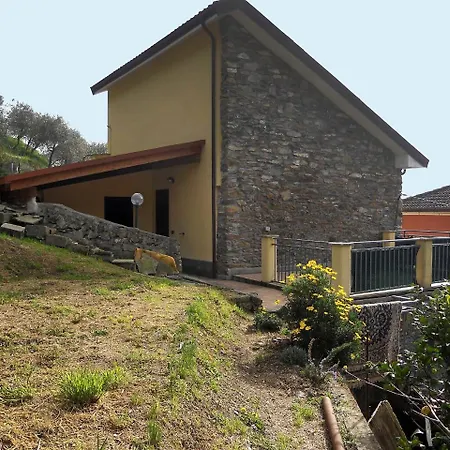 Locazione Turistica Renato * Moneglia